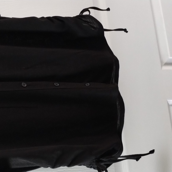 BLACK TOP - Picture 7 of 8